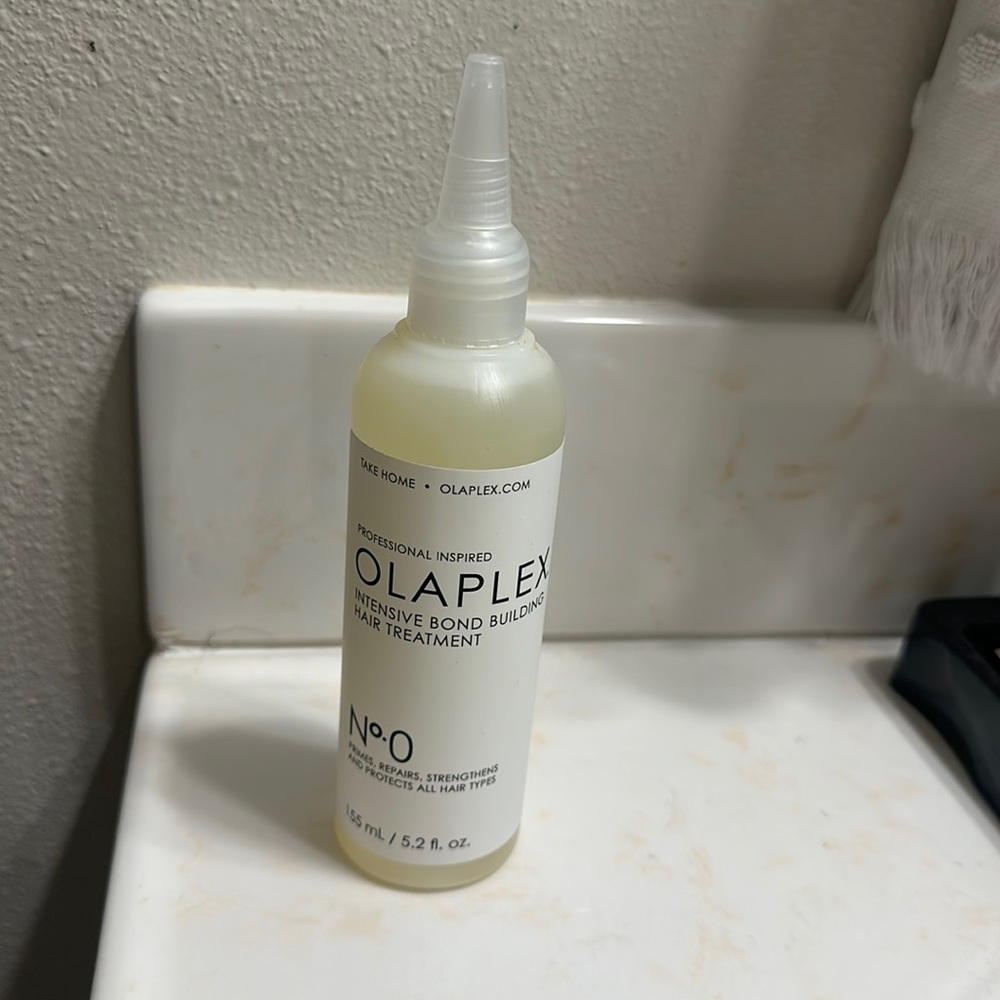 Olaplex intensive Bond Building Hair Treatment